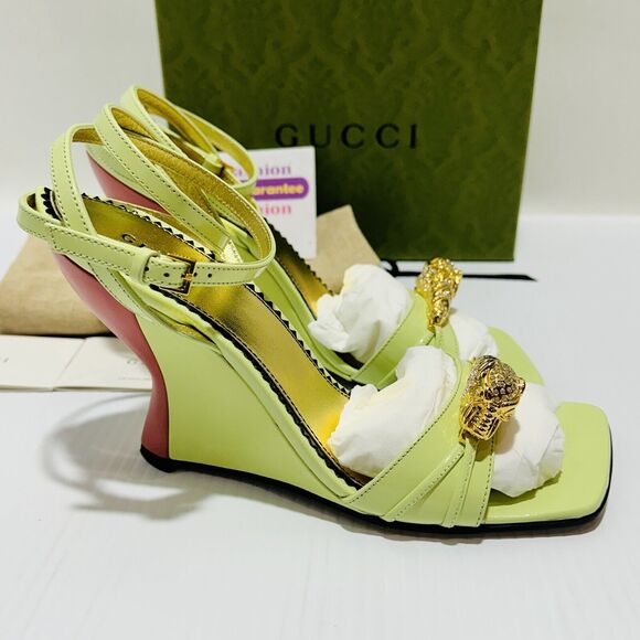Gucci 37/ US 7 Two-Toned Dora Embellished Crystal Wedge Green Sandals NIB $1,250 - Picture 7 of 13